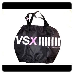 VS Tote